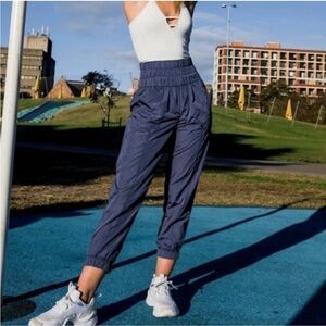 Free People Movement “the way home” jogger windbreaker sweats Size Medium